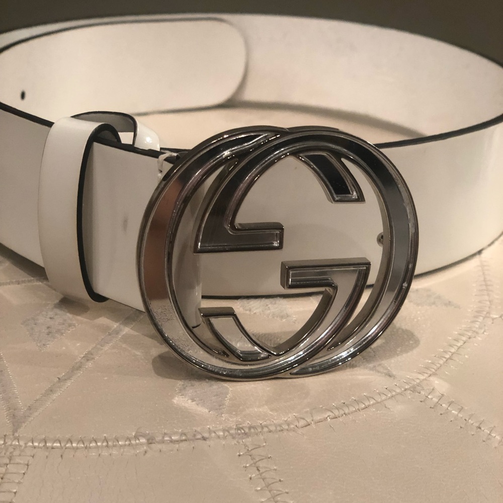 Authentic Gucci Mirror White Belt size 85